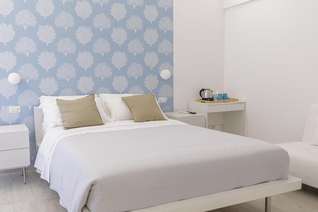 Vista Mare Guest House ชิวิตาโนวา มาร์เค ภายนอก รูปภาพ