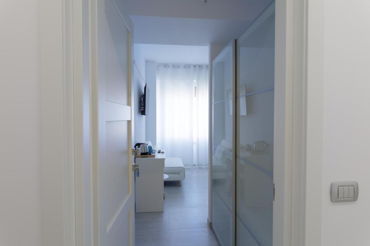 Vista Mare Guest House ชิวิตาโนวา มาร์เค ภายนอก รูปภาพ